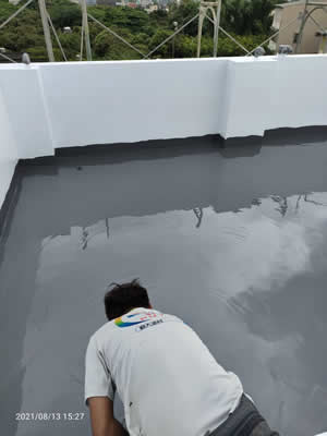 社頭屋頂PU防水工程、外牆隔熱工程-王先生