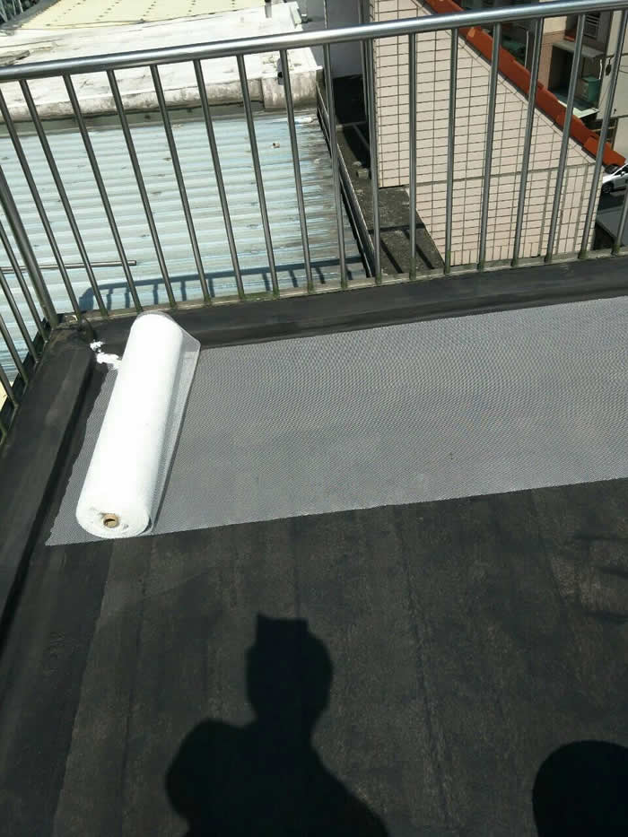 彰化屋頂刨除PU 屋頂防水整修-黃小姊